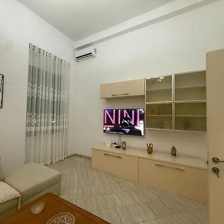 Star 2- Spacious In The Heart Of